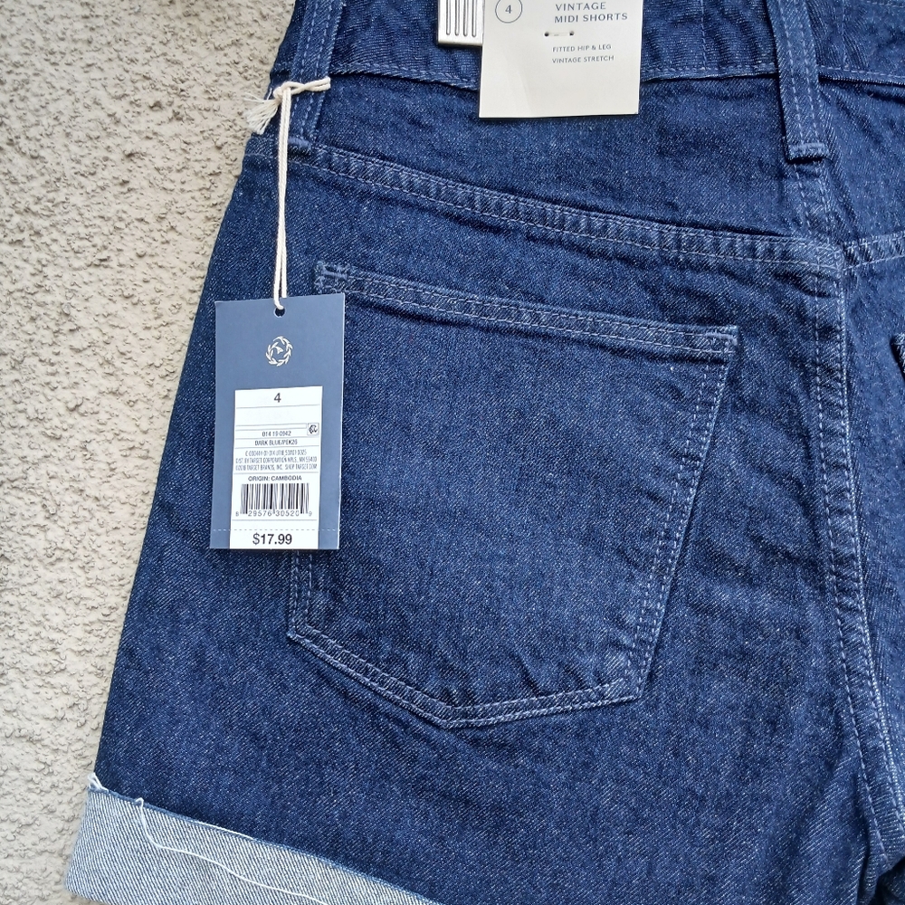 Universal Thread Denim Blue Women's Shorts - Picture 6 of 8